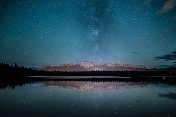 贾斯珀国家公园：落基山脉深处的暗夜星空与荒野秘境
